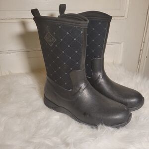 Muck Women's Black Winter & Rain Boots